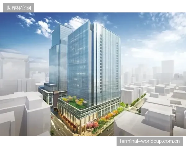 日本队的防守反击已成体系，夺回球权后三笘薰和久保建英是关键发起点。